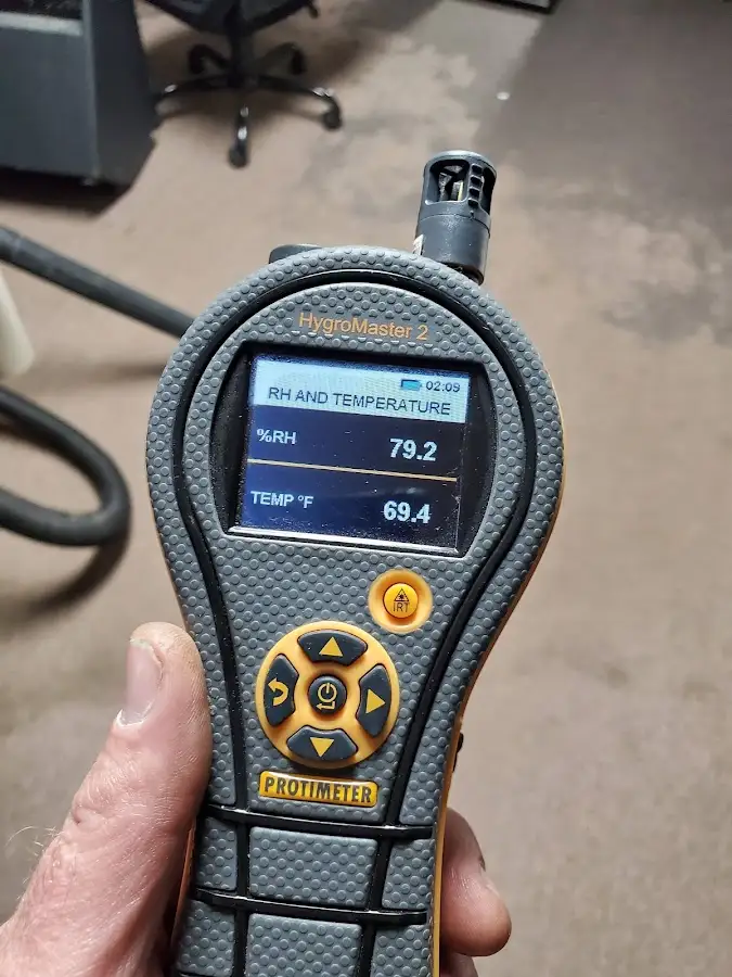 Moisture meter humidity assessment for Fire & Smoke Damage Restoration in Gibsonton